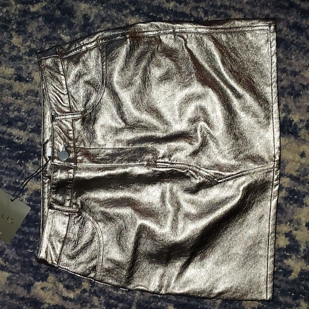 BNWT Le Lis faux leather mini skirt XS